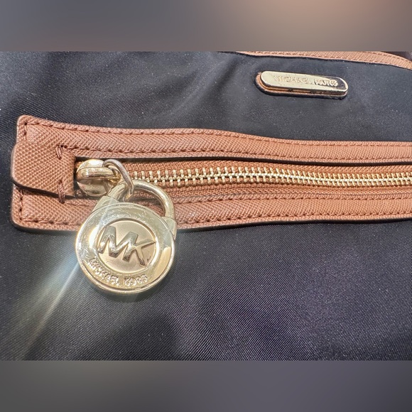 Michael Kors Black and Brown Crossbody Bag - Picture 3 of 6